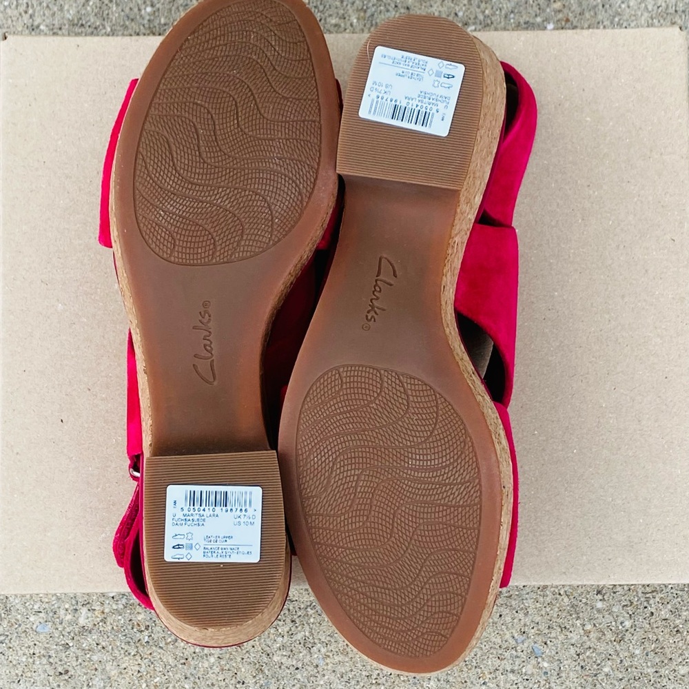 Clarks Fuchsia Suede Shoes - Picture 5 of 7